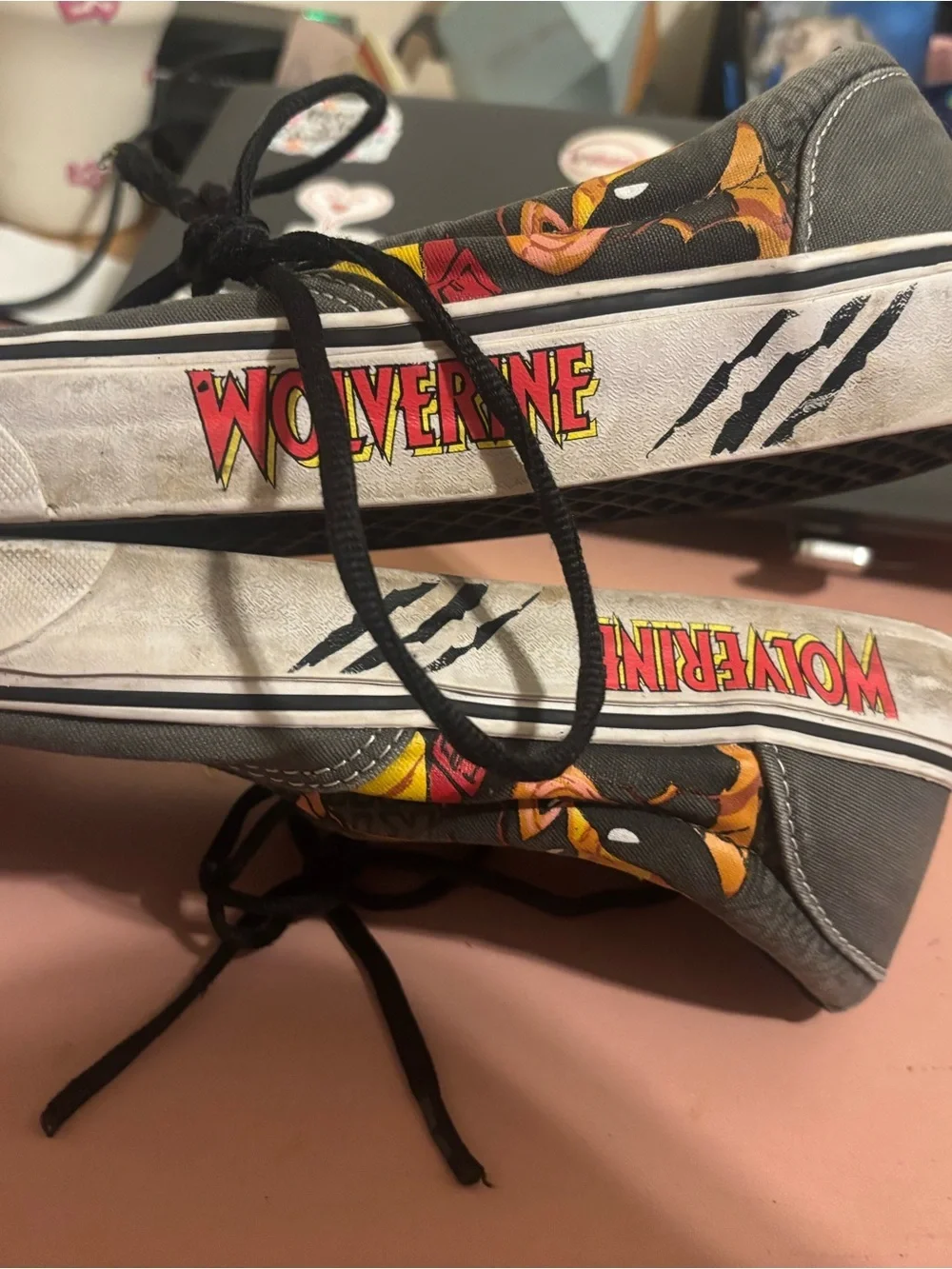 Vans low top